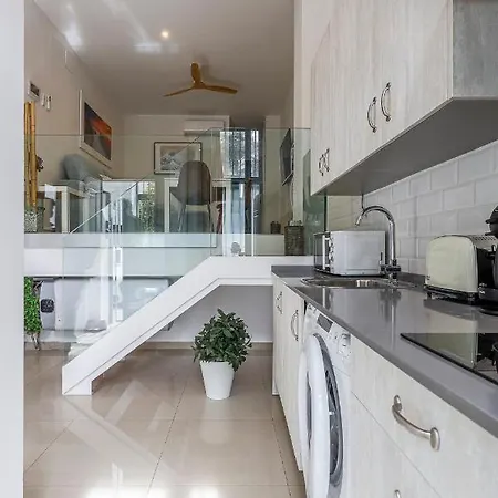 Magnifico De Diseno Centro セビリア