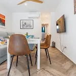 Magnifico De Diseno Centro